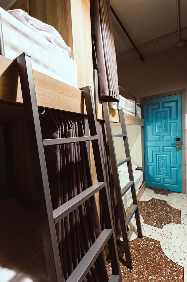 Stash Hostel Банкок Екстериор снимка